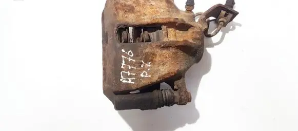 Volkswagen PASSAT B3 Front brake caliper