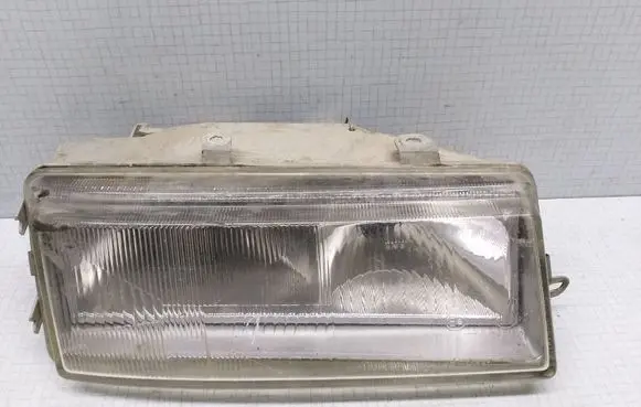 Seat Toledo I (1L) Headlight/headlamp 302961572