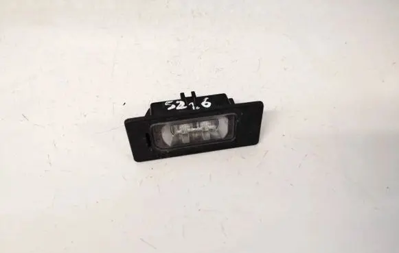 Audi TT Mk1 Number plate light 4g0943021 181474