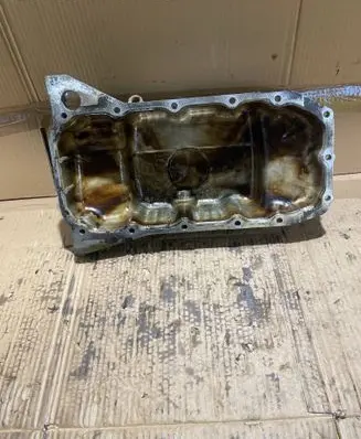 Oil sump
