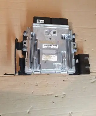 KIA Sportage Engine control unit/module ECU 39111-2U87