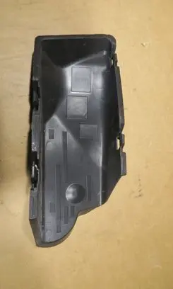 Volkswagen Polo IV 9N3 Brake cooling air channel/duct 6Q0853950A 6Q0853950A9B9