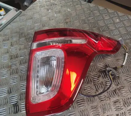 Ford Explorer Rear/tail lights BB5313B504A
