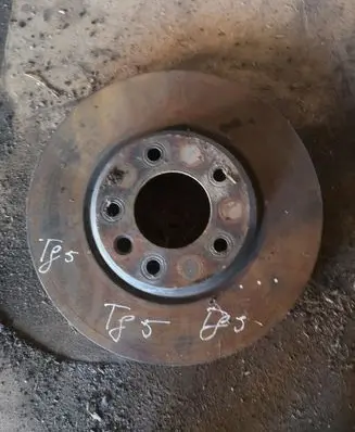Volkswagen Touareg I Front brake disc