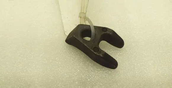 Jeep Cherokee III KJ Fuel Injector clamp holder