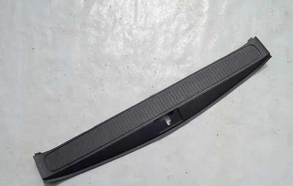 Opel Zafira C Trunk/boot sill cover protection 165KM