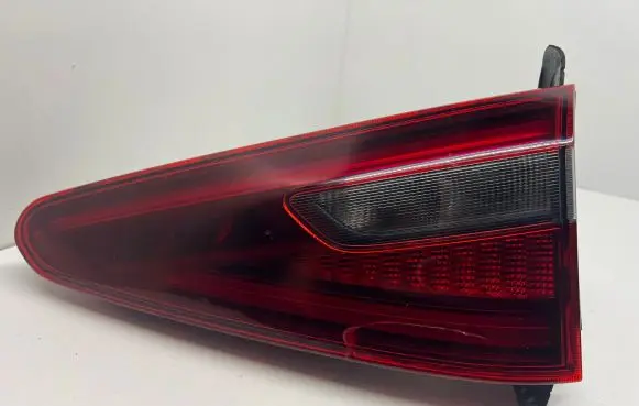 Alfa Romeo Stelvio Tailgate rear/tail lights 20795999
