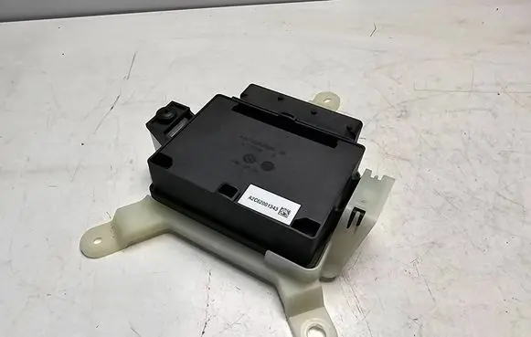 Volvo V60 Hand brake control module A2C53282565 A2C62001343 017036301