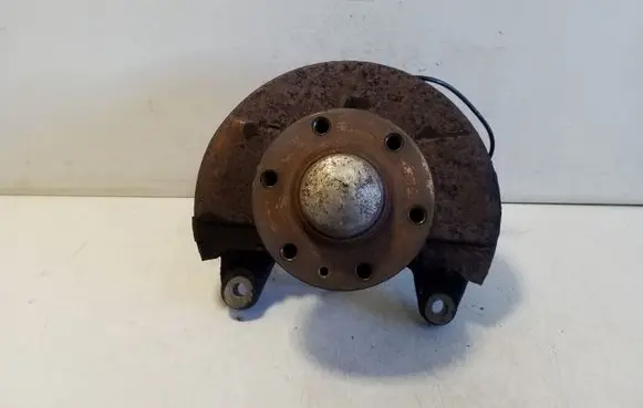 Iveco Daily 5th gen Front wheel hub