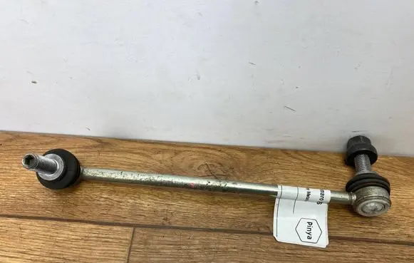 Chevrolet Camaro Front anti-roll bar/stabilizer link 23240971PINYA 23240971