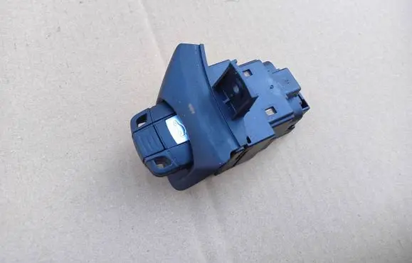 BMW X1 E84 Ignition lock 9194399 10862510 273100804