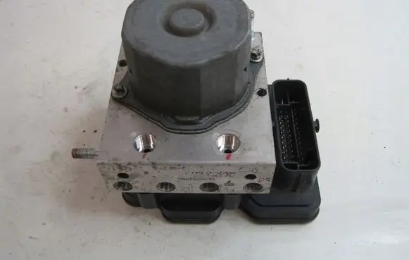 Suzuki Grand Vitara II Other brake parts 5611054PB0