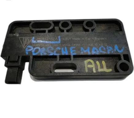 Porsche Cayenne (9PA) Trunk lid opening control unit 7PP962132A