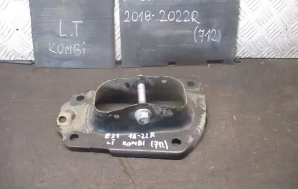 Toyota Corolla E210 E21 Rear control arm