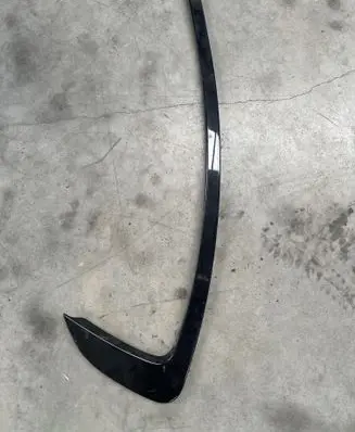 BMW 2 G42 Rear door glass trim molding 74828201 74828701