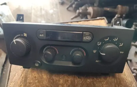 Jeep Grand Cherokee (WJ) Climate control unit P55115903