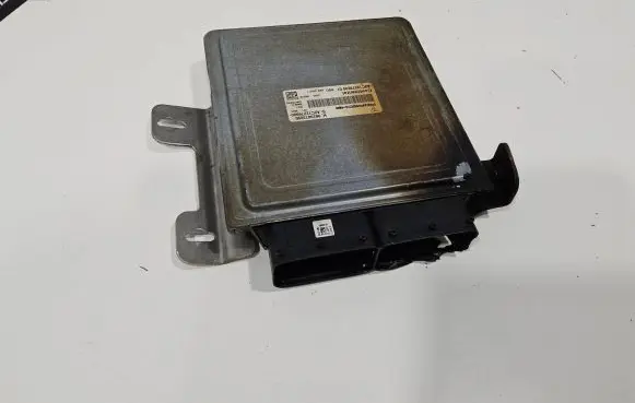 Porsche Boxster 982 Engine control unit/module 982907309E A2C12278200 A2C1227820001