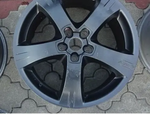 Volkswagen Transporter - Caravelle T5 R19 alloy rim 