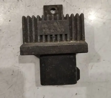 Renault Scenic II - Grand scenic II Glow plug pre-heat relay 7700115078