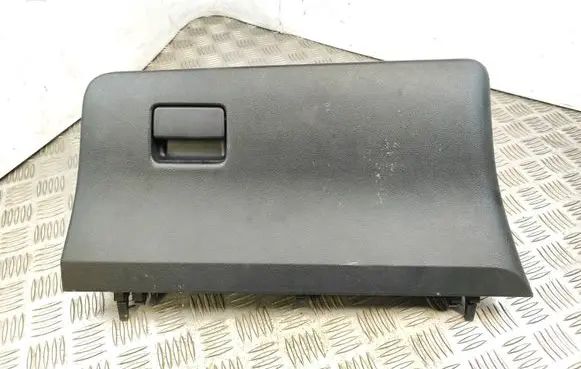 Toyota Yaris Glove box set 106145A0 105699A0