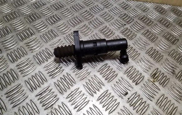 Volkswagen Eos Clutch slave cylinder 1K0721261K