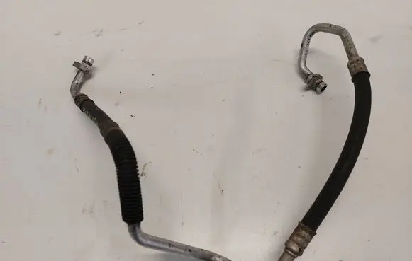 Renault Megane III Air conditioning (A/C) pipe/hose 924900035