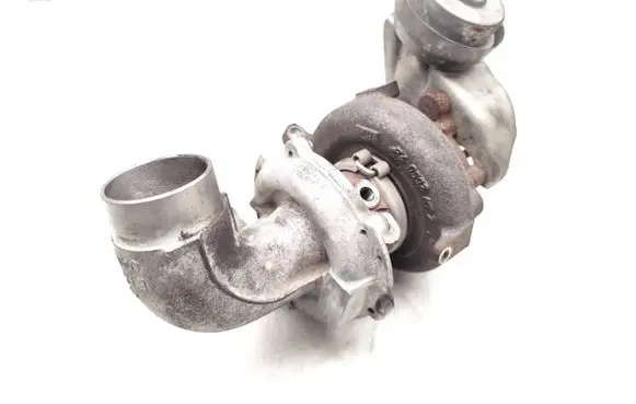 Toyota Avensis T250 Turbo 17201-0R010