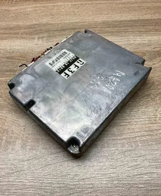 Mazda 323 F Engine control unit/module ECU RF3F18881C 2758005072 WITHPLUG