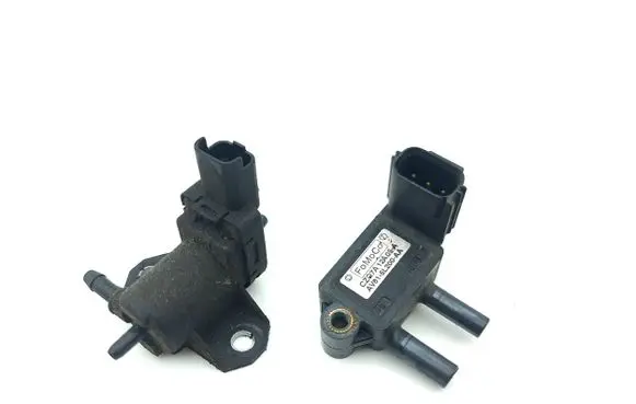 Volvo S60 Exhaust gas pressure sensor AV615L200AA