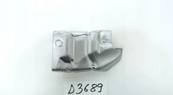 Volkswagen PASSAT B8 Heat shield in engine bay 04L129969J