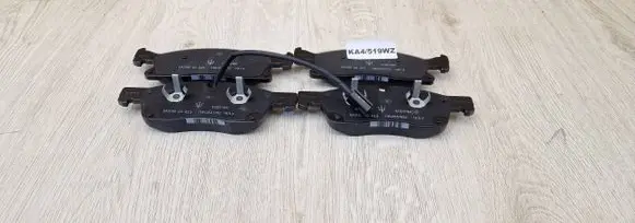 Maserati Levante Brake pads (front) 673011564