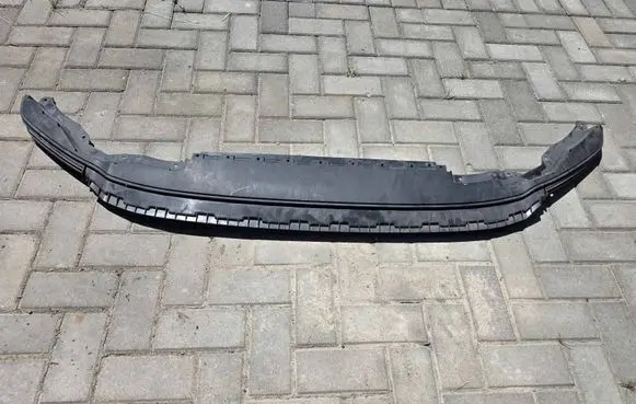 Volkswagen Tiguan Front bumper lip 5NA805903C