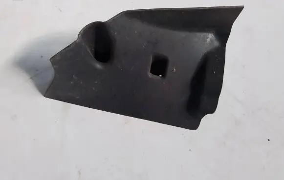 Renault Master III Radiator support slam panel bracket 8200785585
