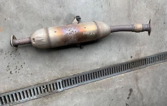 Toyota Auris E180 Muffler ending