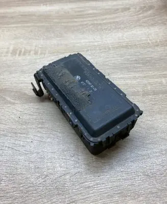 BMW 5 E39 Torque split ecu control unit/module 6921354 V23143A1