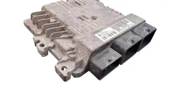 Citroen C4 II Engine control unit/module S180123008C 9666681180
