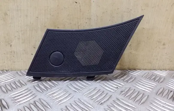 Side speaker trim/cover