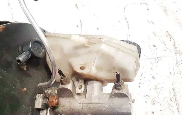 Peugeot 406 Master brake cylinder 311940