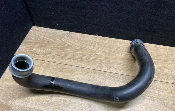 Mercedes-Benz E C207 W207 Engine coolant pipe/hose A2045012982