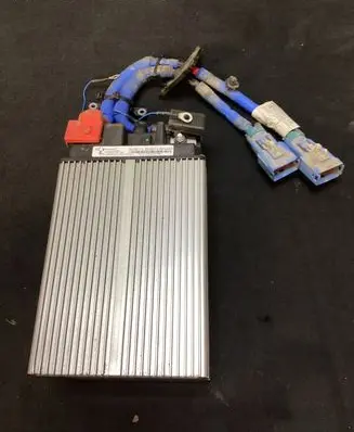 Land Rover Discovery 5 Hybrid / electric car battery L8B210C784BB