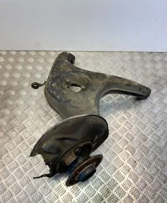Mercedes-Benz SLC C107 Rear wheel hub 1263502605 A1263502605
