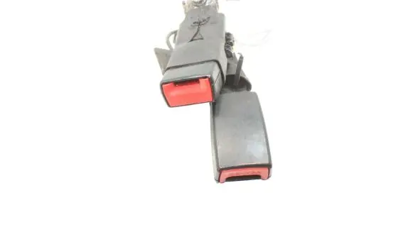 Toyota Avensis T270 Middle seatbelt buckle (rear) 7348005060