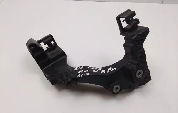 KIA Ceed Front bumper mounting bracket