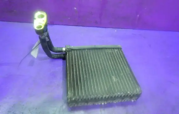 Air conditioning (A/C) radiator (interior)
