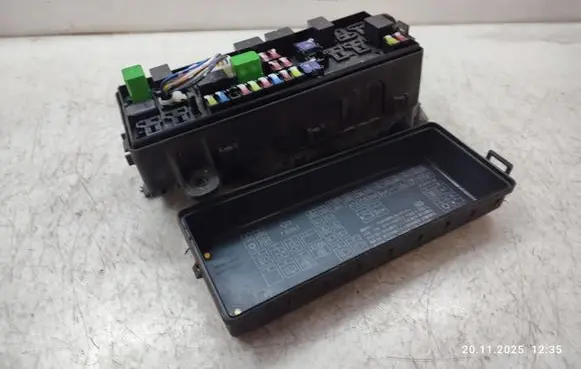 Fuse box set