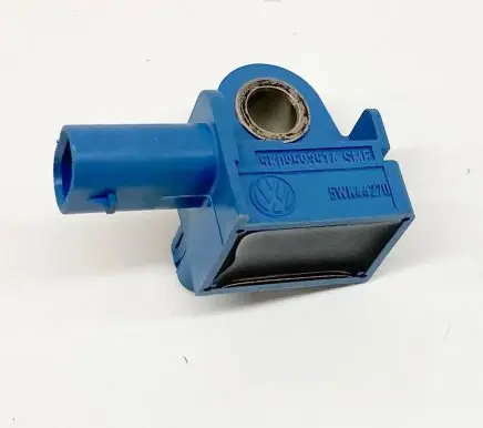 Audi Q3 8U Airbag deployment crash/impact sensor 5K0959351A