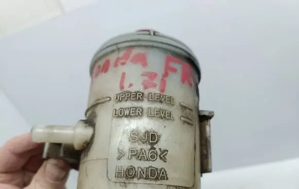 Honda FR-V Power steering fluid tank/reservoir S9A SJD