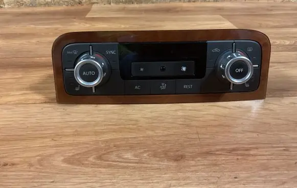 Volkswagen Touareg II Climate control unit 7P6907040BR 5HB01131511 H21K072S
