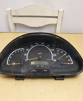 Mercedes-Benz Sprinter W901 W902 W903 W904 Speedometer (instrument cluster) 88311295