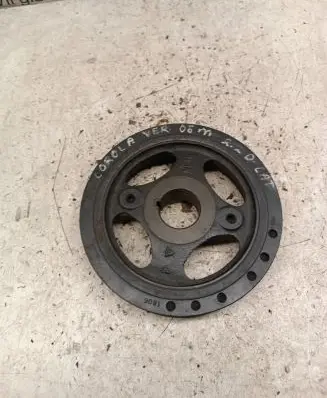 Toyota Corolla Verso E121 Crankshaft pulley